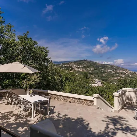 Sophie With Pool Sea Views & Concierge * Massa Lubrense